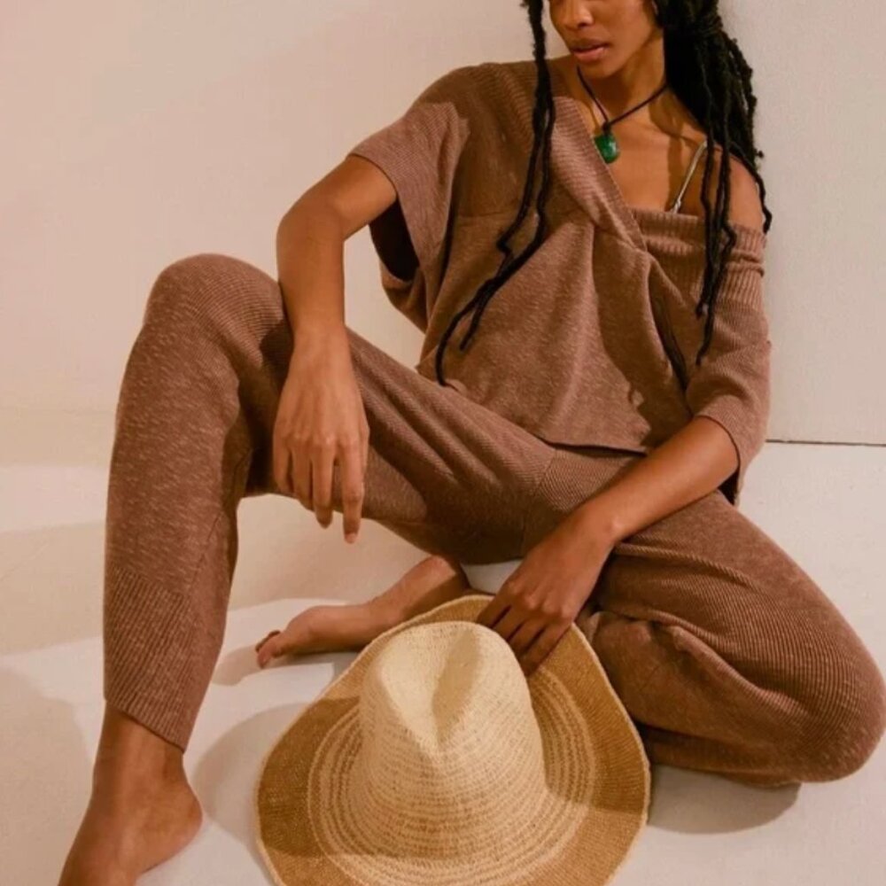 ✨ Free People Jaclyn Sweater Set – Raw Umber (2-Piece Knit Lounge Set) ✨ - Picture 3 of 10